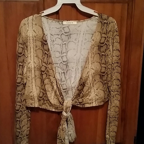 Maggie snake crop top - Picture 2 of 3